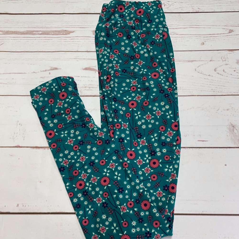 LuLaRoe OS Print Leggings New!  Never worn!
